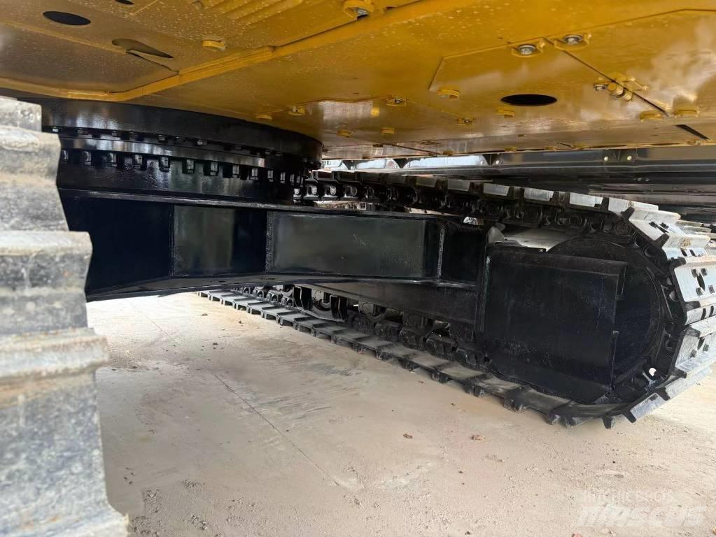 CAT 336 GC Pásové rýpadlá