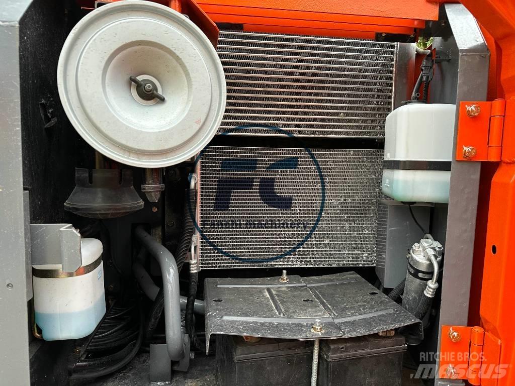 Hitachi ZX 120 Pásové rýpadlá