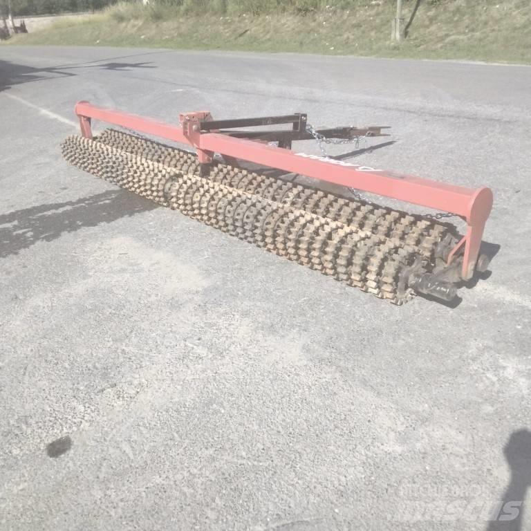Agram CULTIPACKER Ďalšie stroje na spracovanie pôdy a príslušenstvo