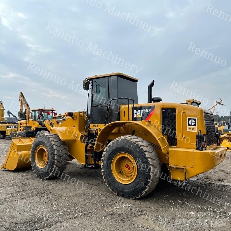 CAT 966H Kolesové nakladače