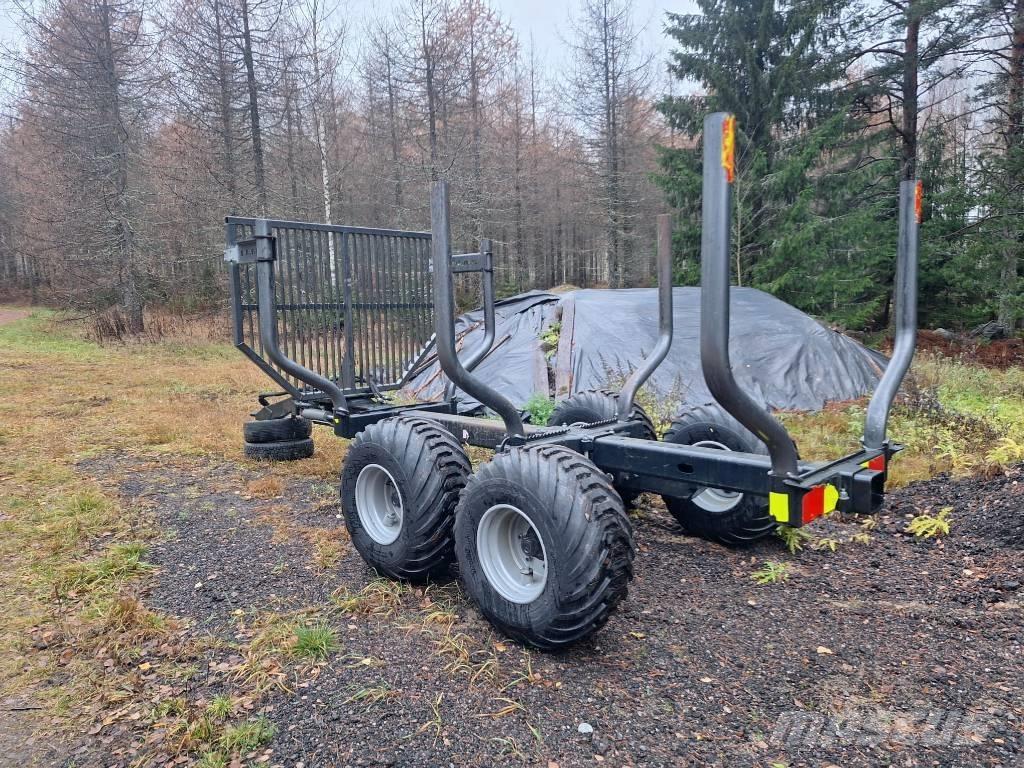 Palms 8 SX Lesnícke prívesy