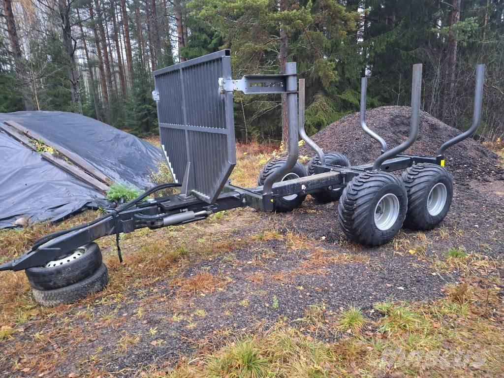 Palms 8 SX Lesnícke prívesy