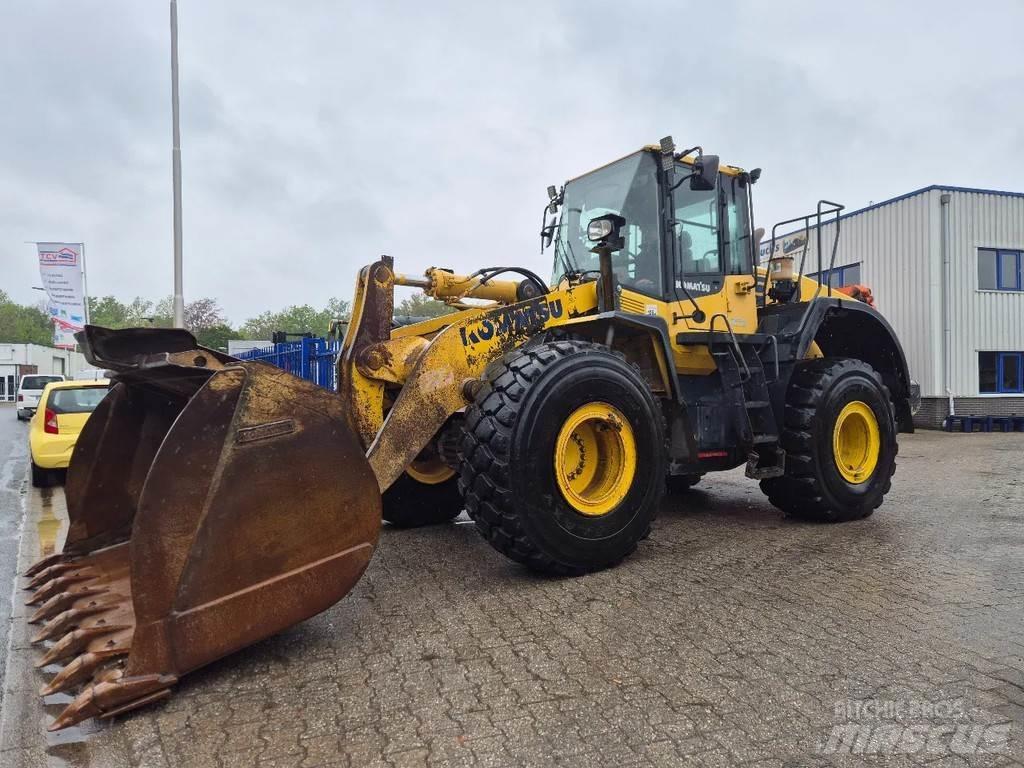 Komatsu WA 380 - 7 Kolesové nakladače
