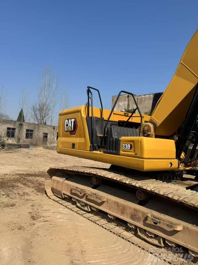 CAT 330GC Pásové rýpadlá
