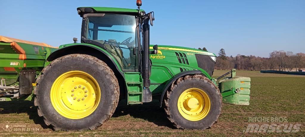 John Deere 6170R Traktory