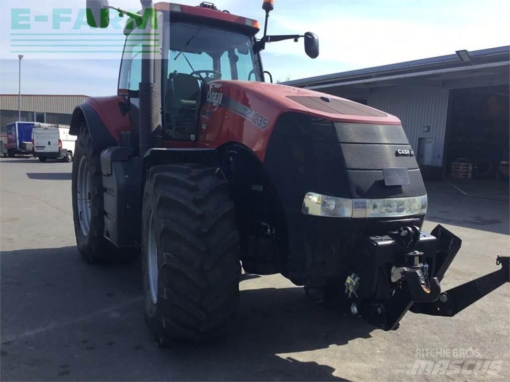 Case IH Magnum 235 Traktory