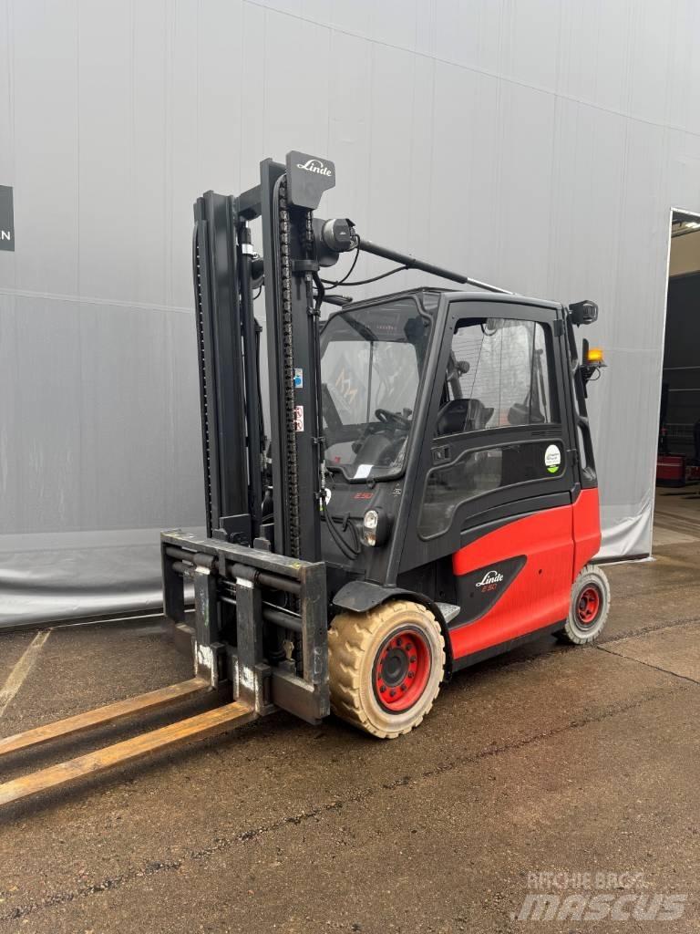 Linde E50HL-01 Akumulátorové vozíky