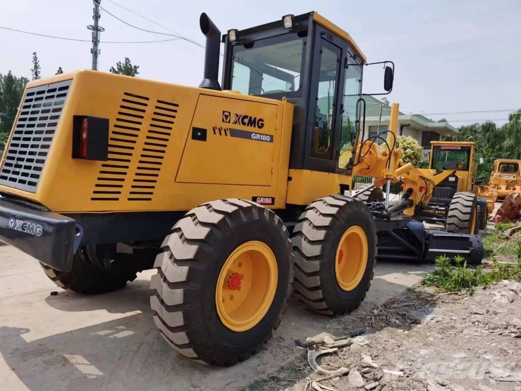 XCMG GR 180 Grejdery