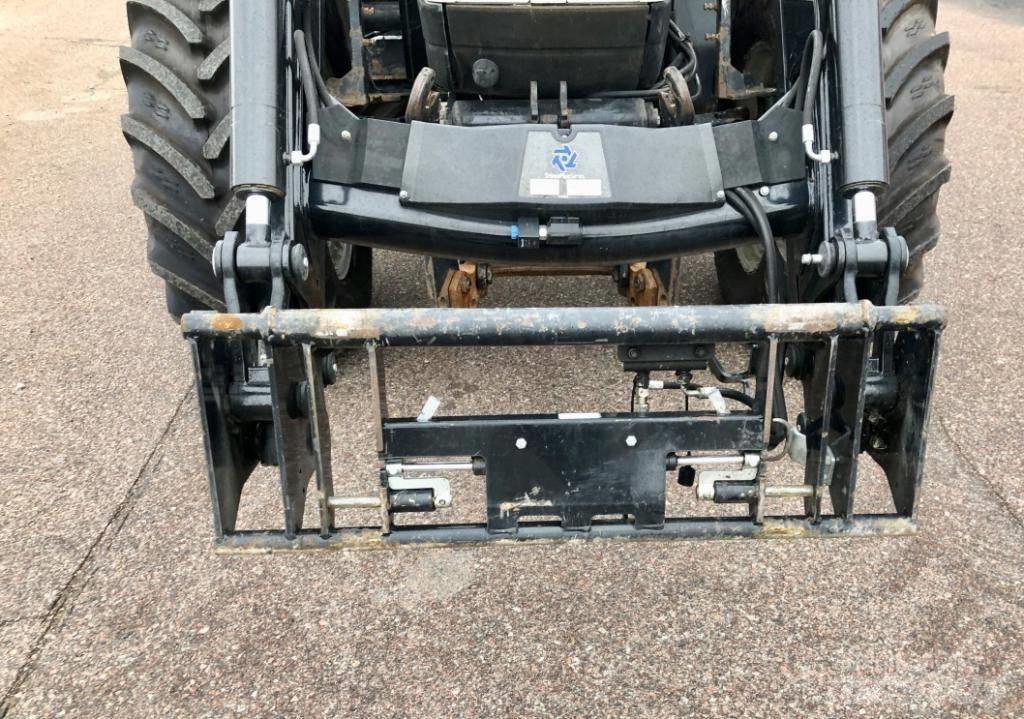 Case IH MX 135 Traktory