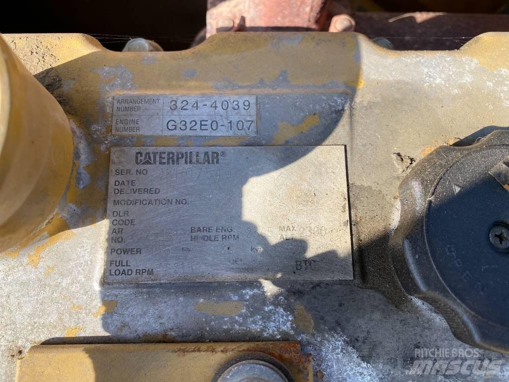CAT 320 D Pásové rýpadlá