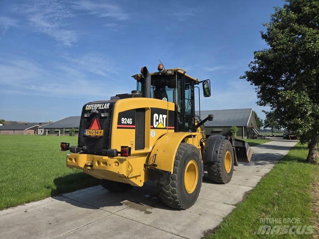 CAT 924G Kolesové nakladače