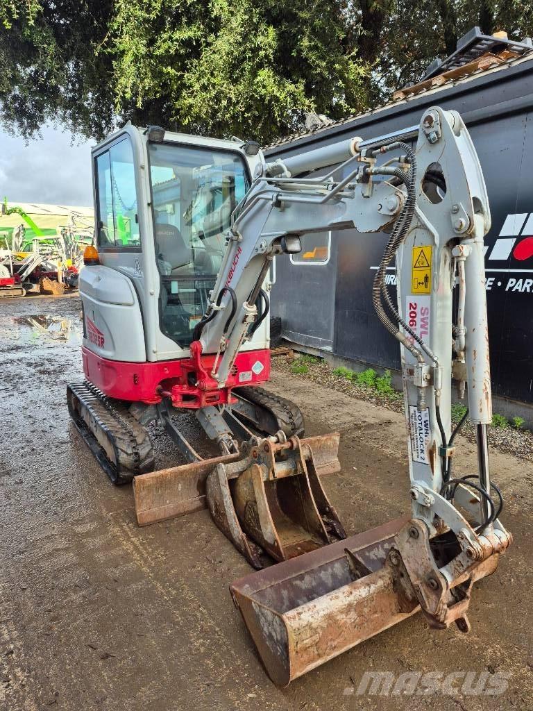 Takeuchi TB 325 R Mini rýpadlá < 7t