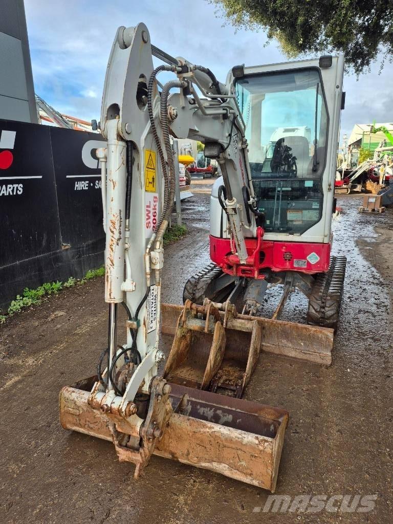 Takeuchi TB 325 R Mini rýpadlá < 7t