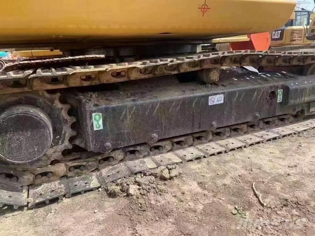 CAT 306E Pásové rýpadlá