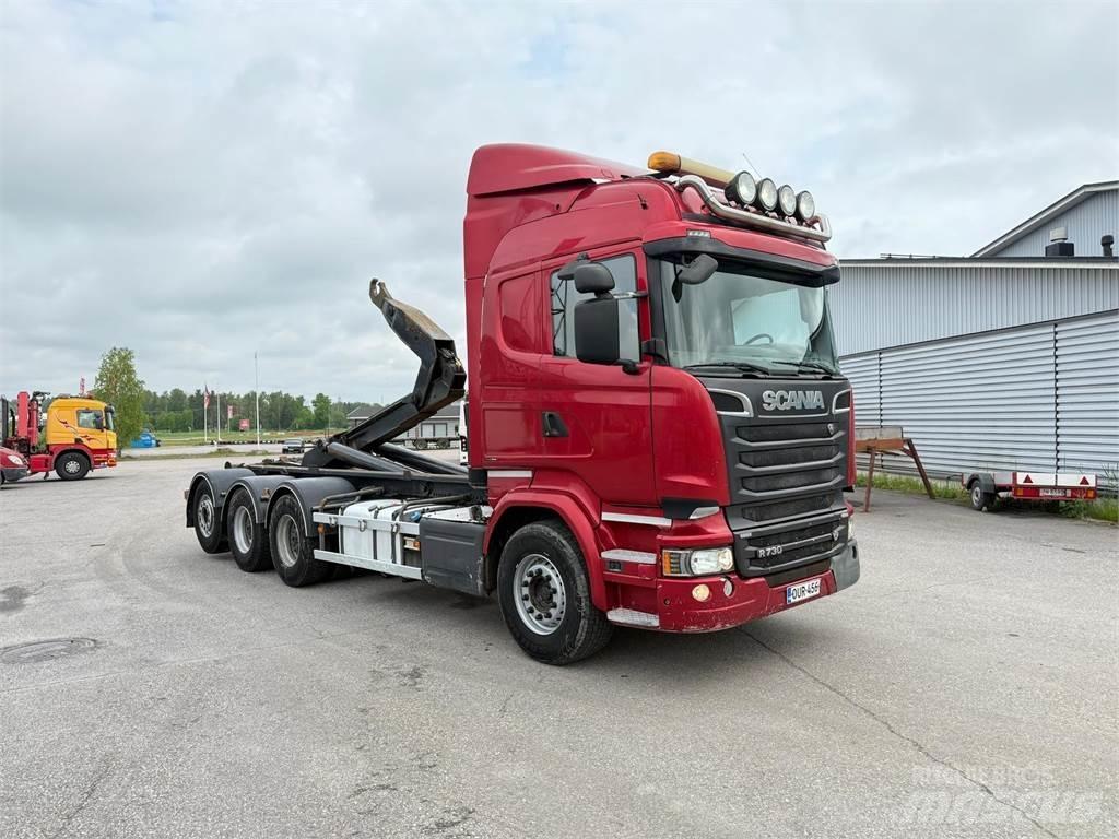 Scania R730 8x4 Hákový nosič kontajnerov
