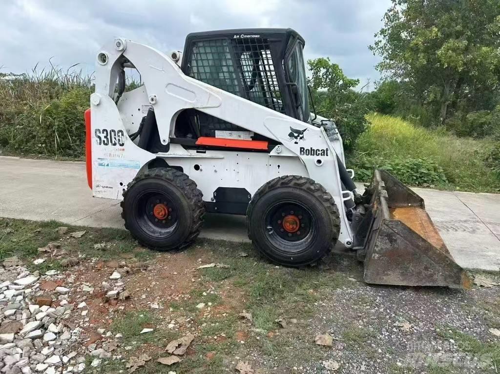 Bobcat S 300 Šmykom riadené nakladače