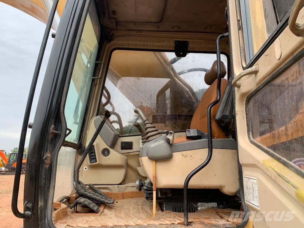 CAT 330BL Pásové rýpadlá