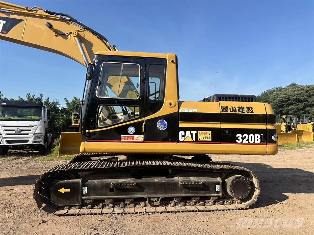 CAT 320BL Pásové rýpadlá