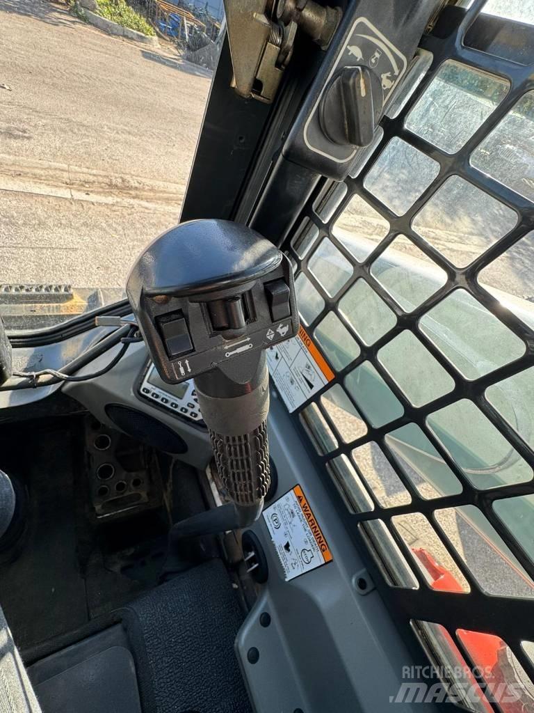 Bobcat T 770 Šmykom riadené nakladače