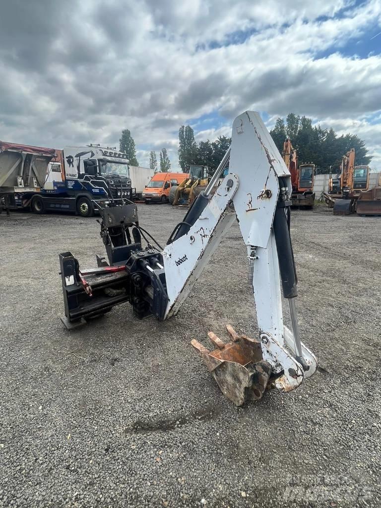Bobcat Pelle retro Hĺbkové lopaty