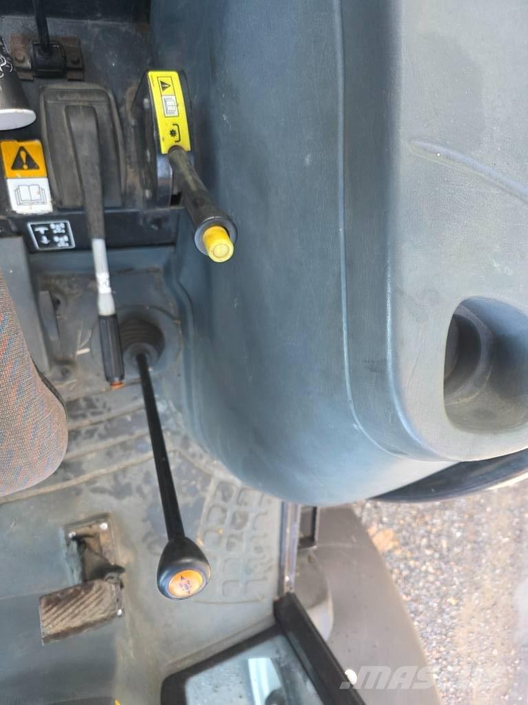 New Holland TD 90 D Traktory