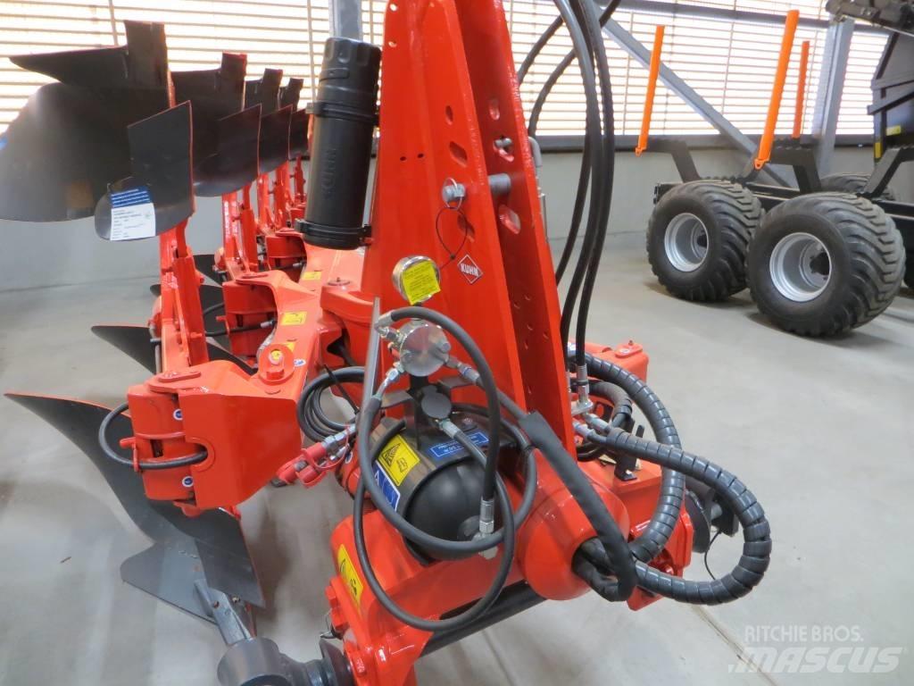 Kuhn Vari-Master 123 Dvojstranné pluhy