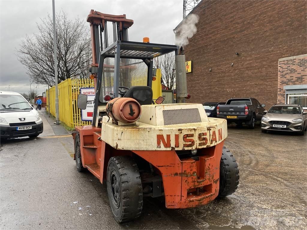 Nissan BF05H50U Dieselové vozíky