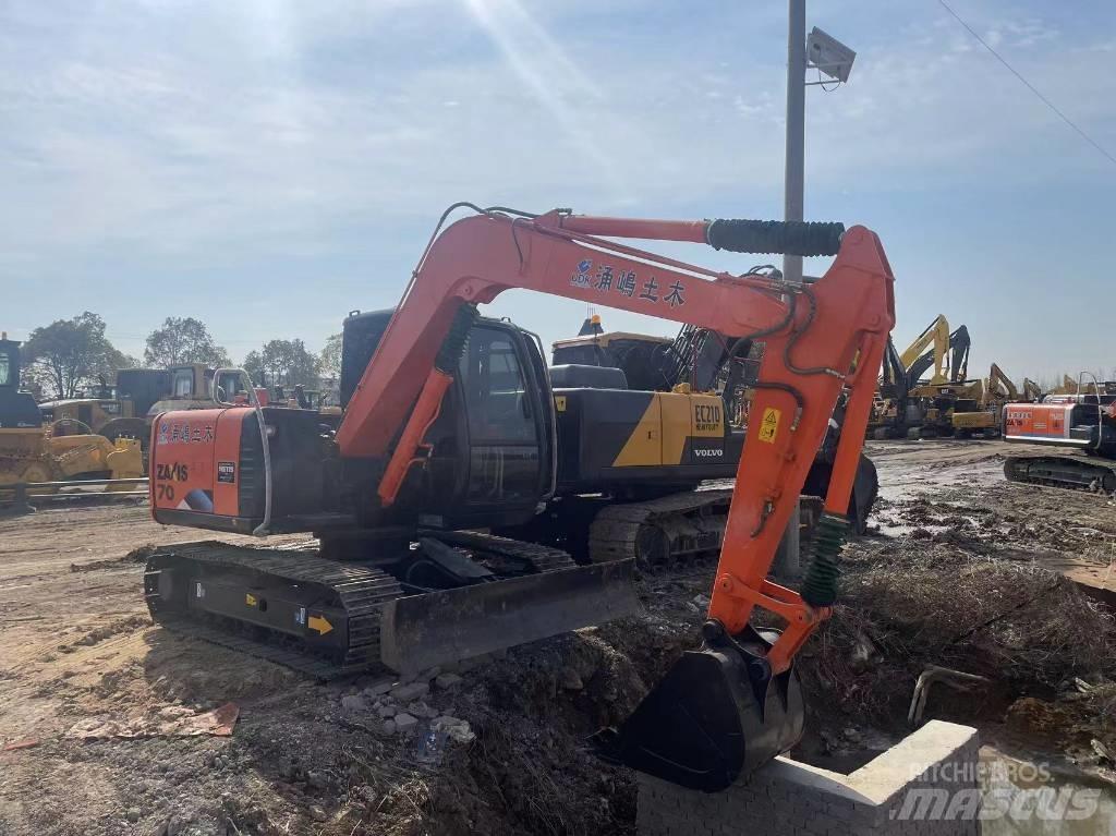 Hitachi 60 Pásové rýpadlá