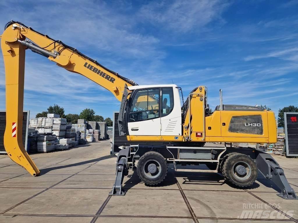 Liebherr LH 30 M Stroje pre manipuláciu s odpadom