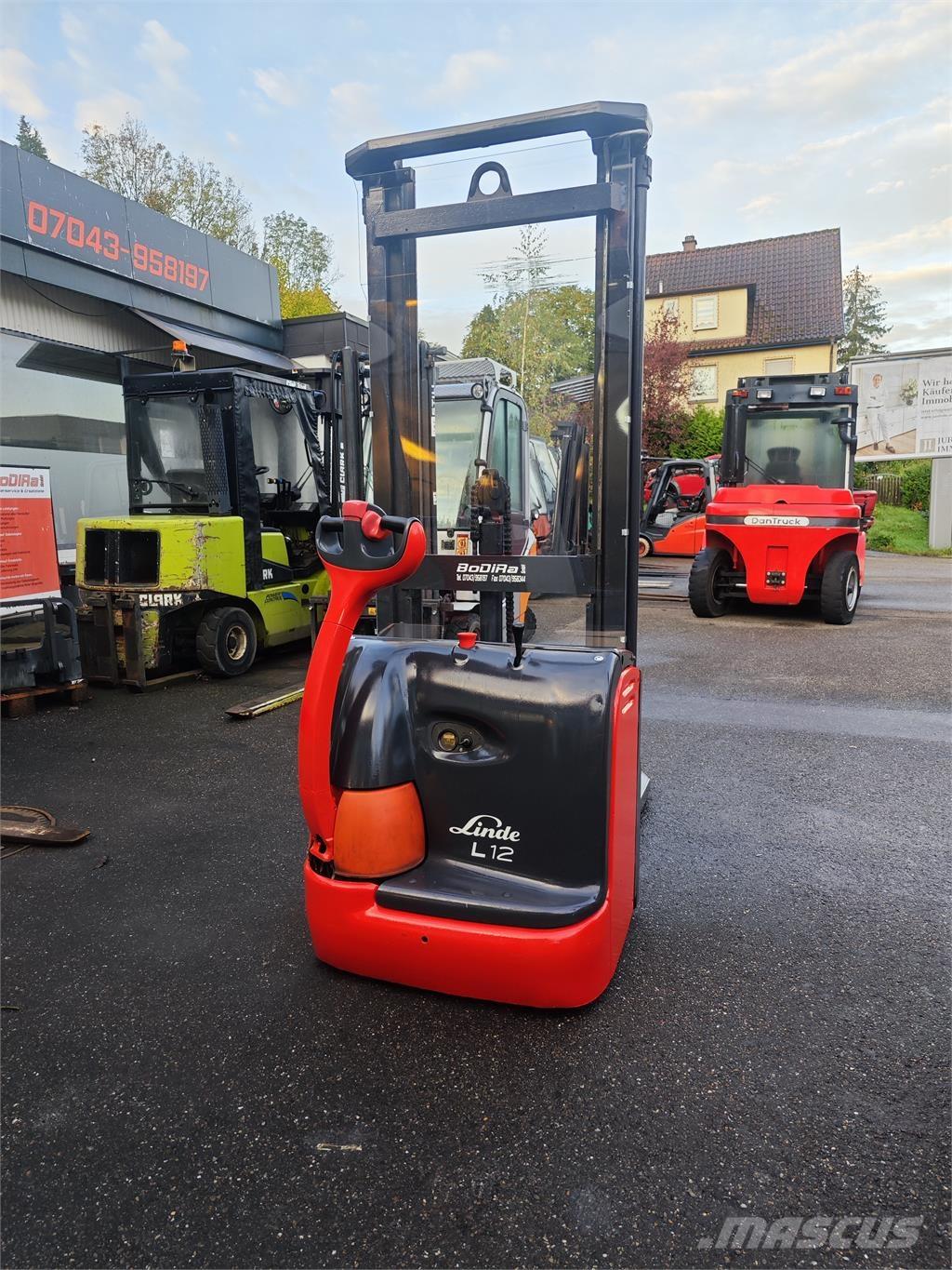 Linde L 12 Samohybné vozíky