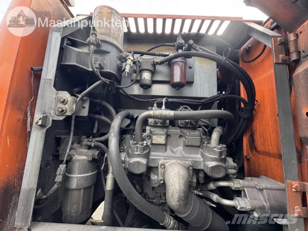 Hitachi ZX 140 W-3 Kolesové rýpadlá