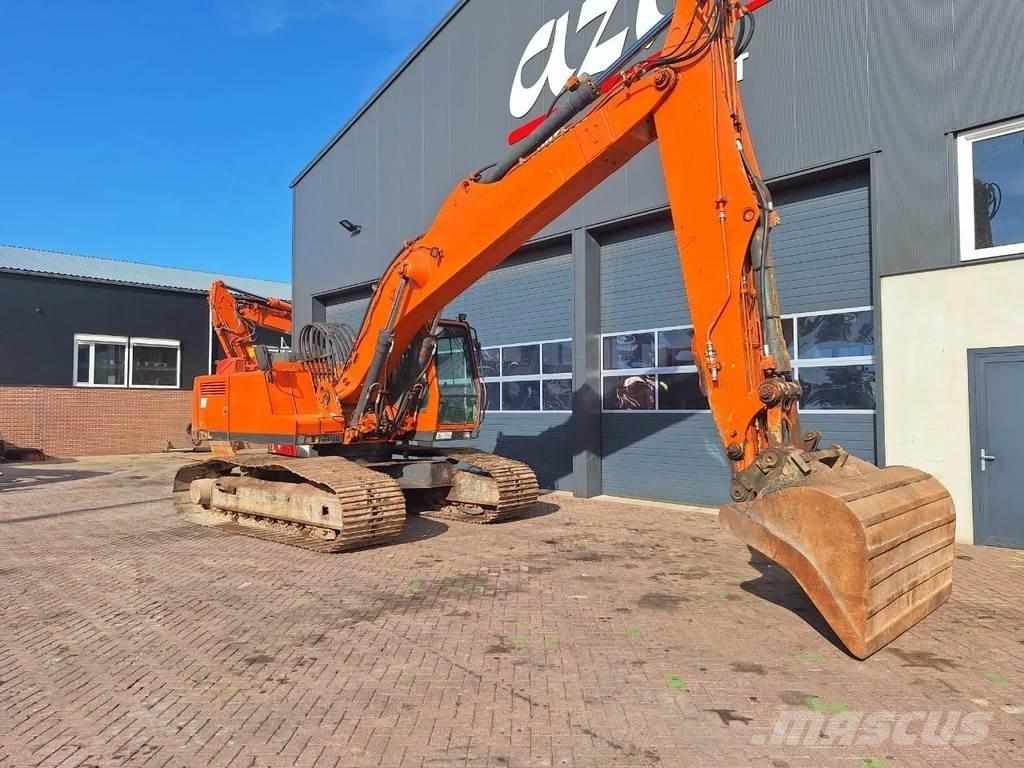 Liebherr R932 Pásové rýpadlá
