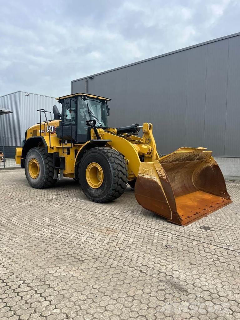 CAT 966 XE Kolesové nakladače