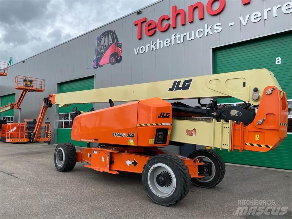 JLG 1500AJP Kĺbové plošiny