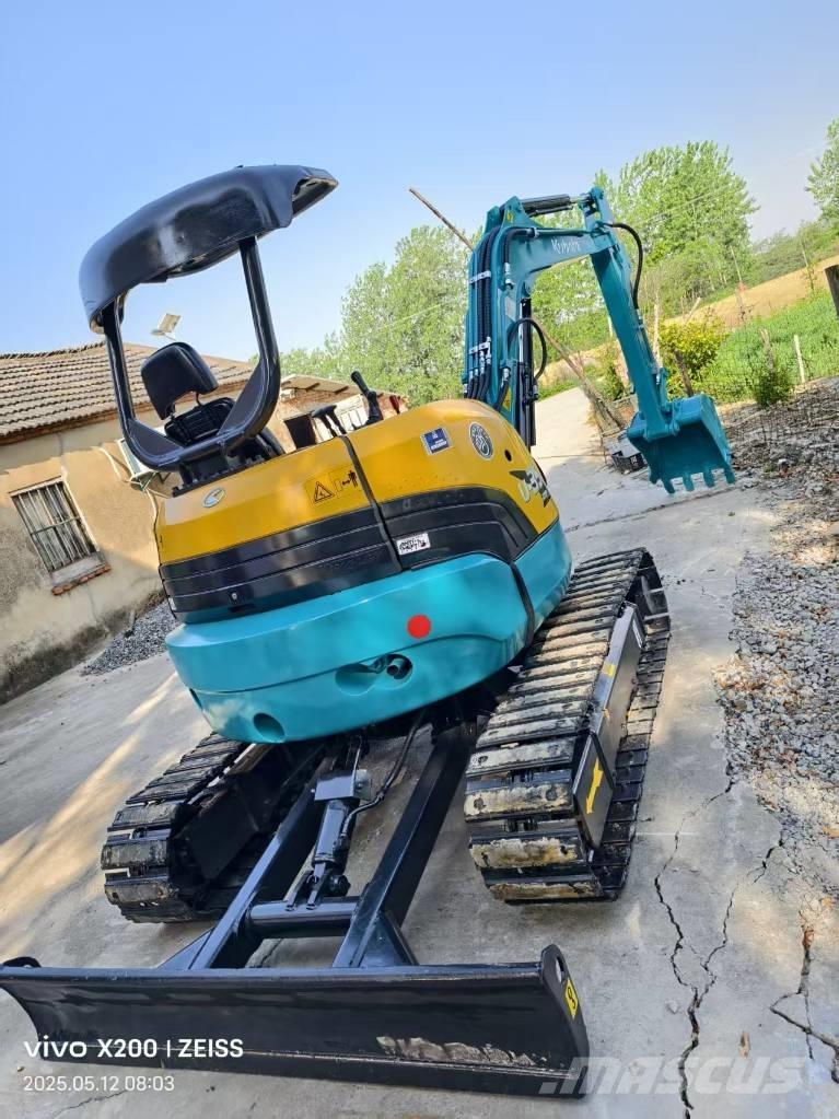 Kubota U 35 Mini rýpadlá < 7t