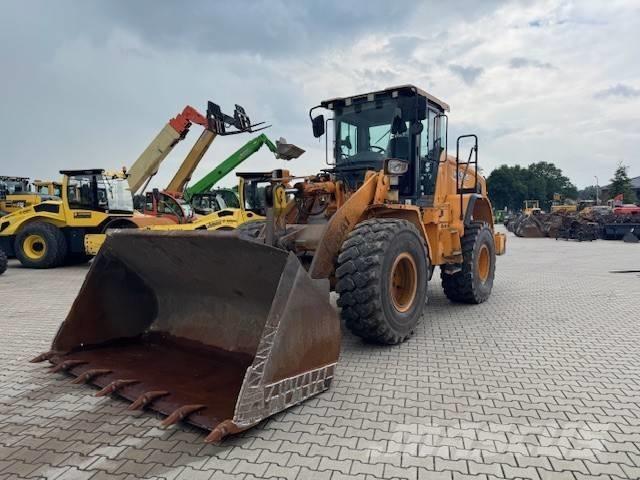 Hyundai HL 955 A Kolesové nakladače