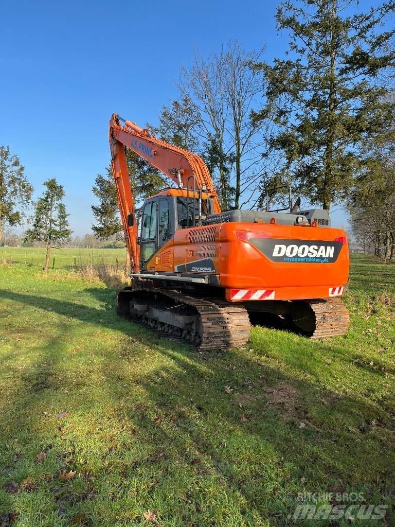 Doosan Dx225-5 Rýpadlá s dlhým dosahom