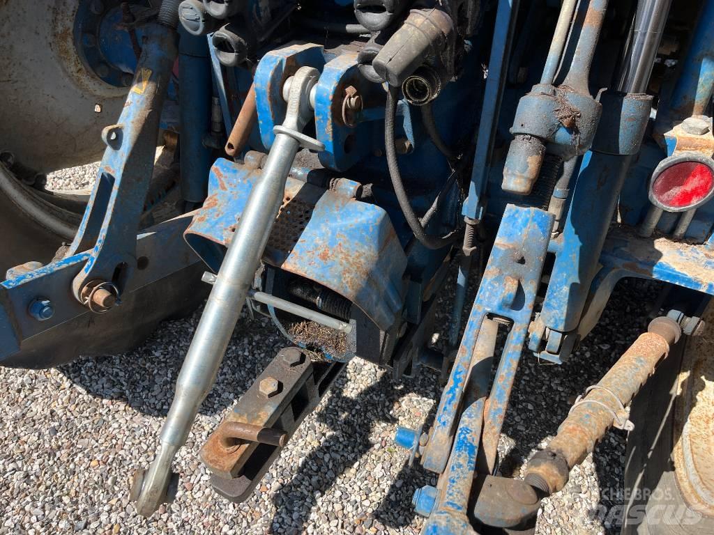 Ford 8210 Force III Traktory