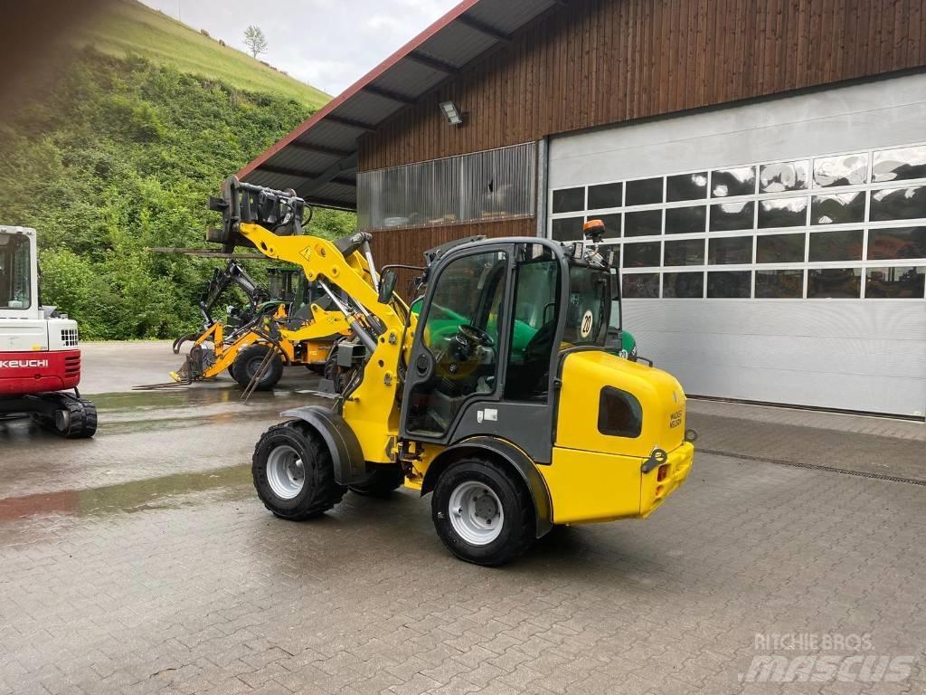 Wacker Neuson WL 30 Kolesové nakladače