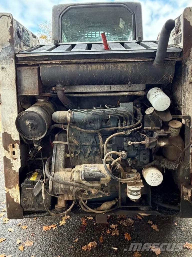 Bobcat 763 Šmykom riadené nakladače