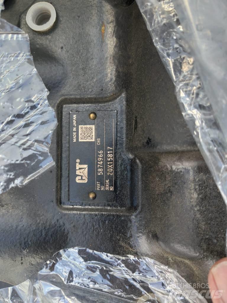 CAT 390 F Pásy, reťaze a podvozok