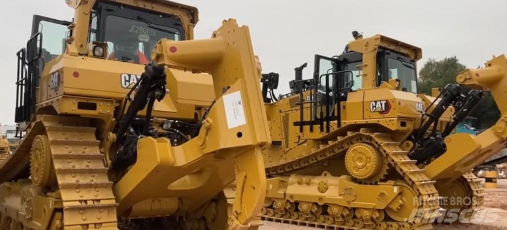 CAT D 10 Pásové dozéry