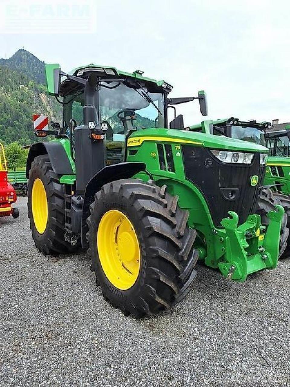 John Deere 7r 330 Traktory