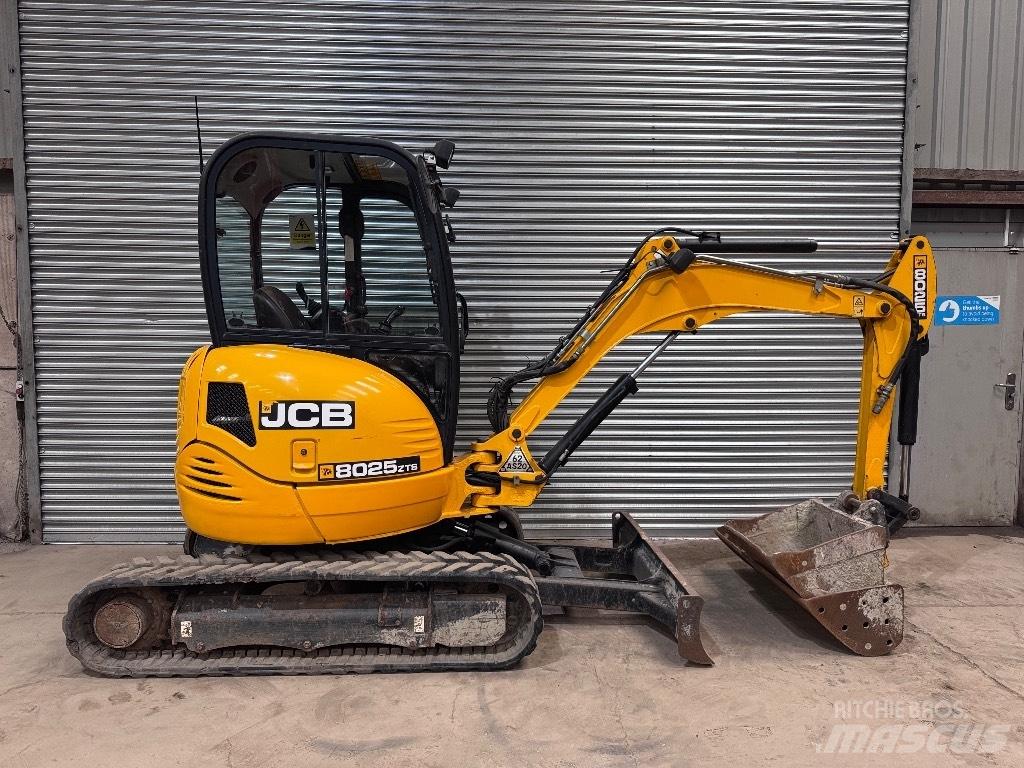 JCB 8025 ZTS Mini rýpadlá < 7t