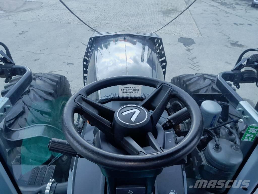 Valtra T 175 ED Lesné traktory