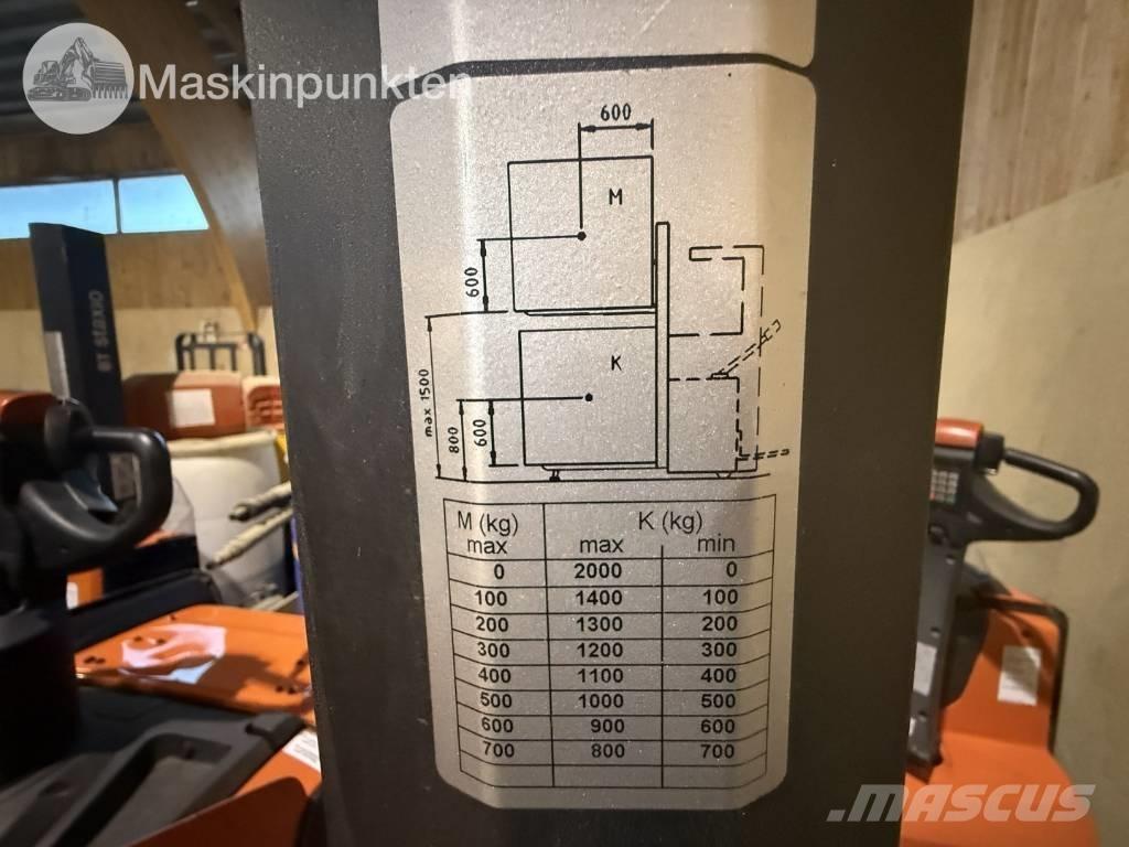 Toyota BT SWE 80 L Akumulátorové vozíky