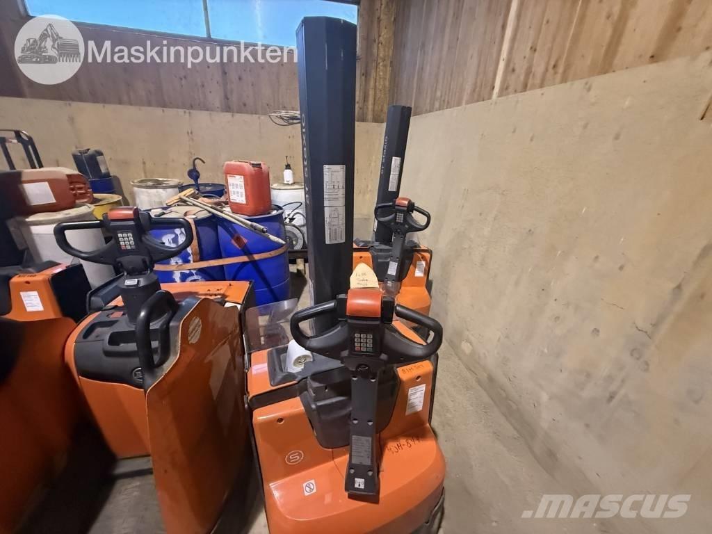 Toyota BT SWE 80 L Akumulátorové vozíky