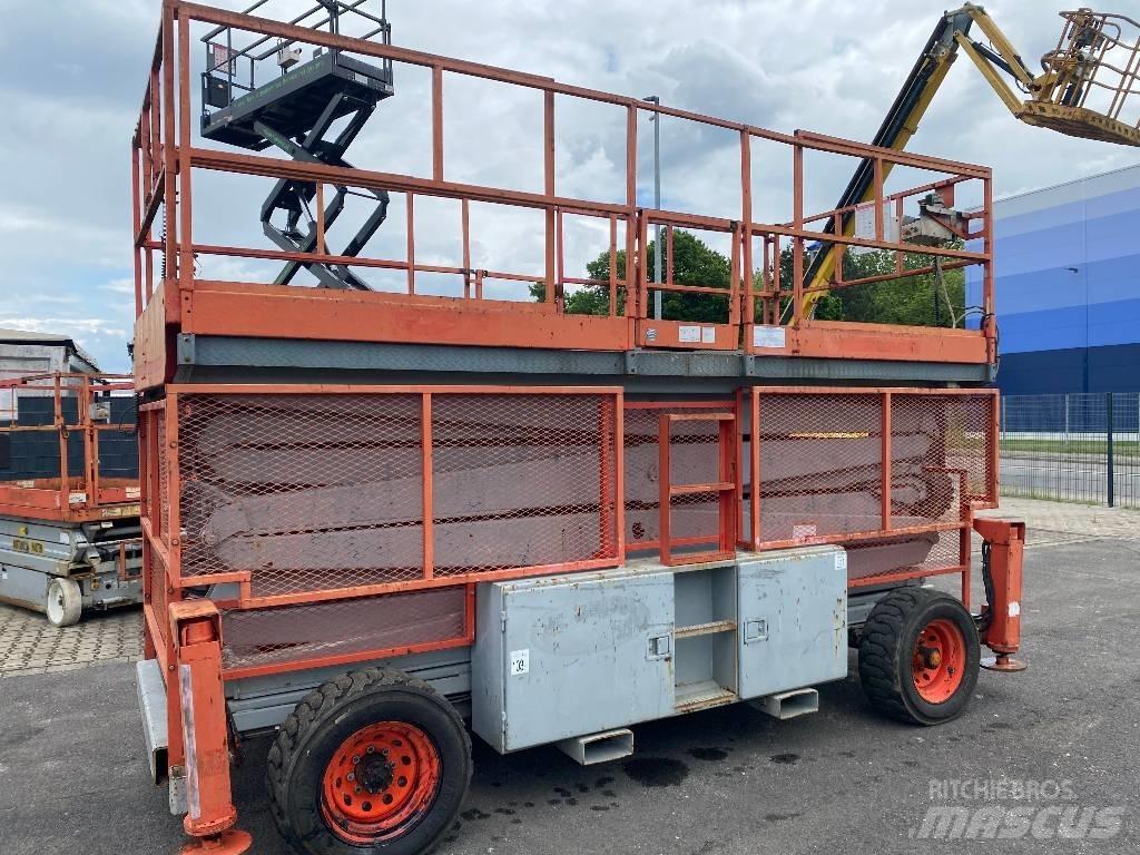 SkyJack SJ 9250 RT Nožnicové zdvíhacie plošiny
