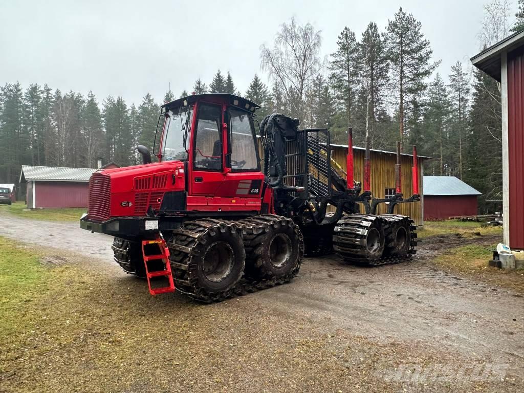 Komatsu 845 Lesné traktory