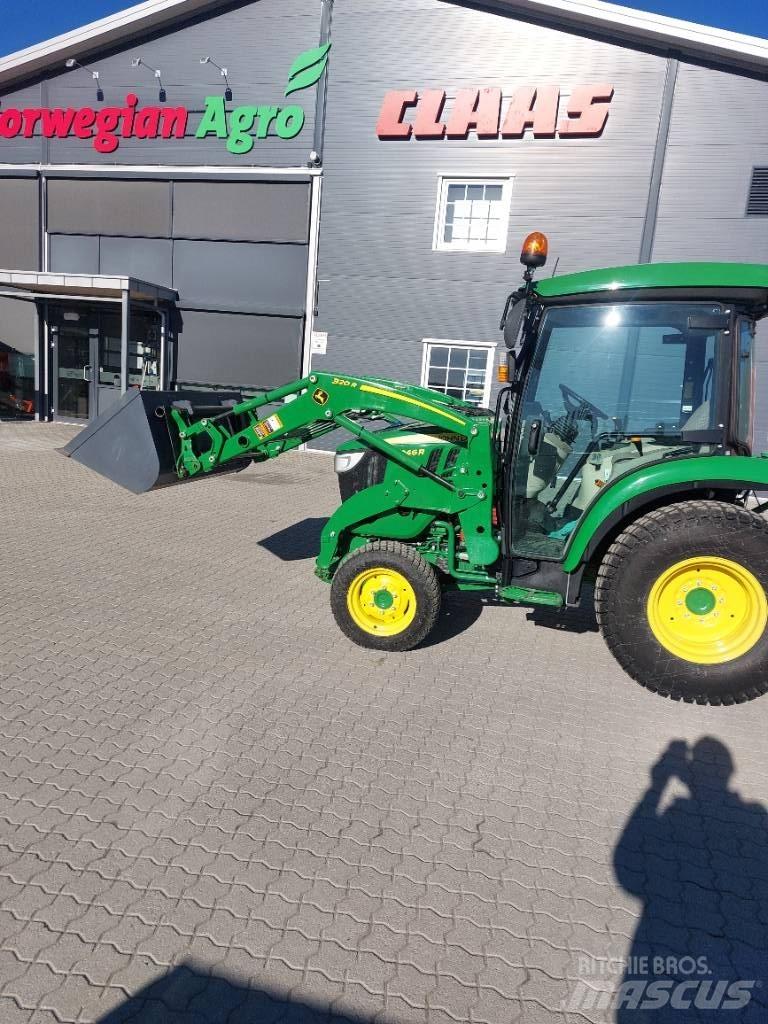 John Deere 3046 R Traktory